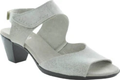 Munro Fabiana -Fashion Shoe Shop munro womens fabiana silver metallic nubuck m472276 65051.1518827976