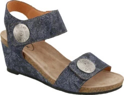 Taos Carousel 2 14 Taos Carousel 2 -Fashion Shoe Shop taos womens carousel 2 blue floral ca2 3209 blfl 82582.1592331546
